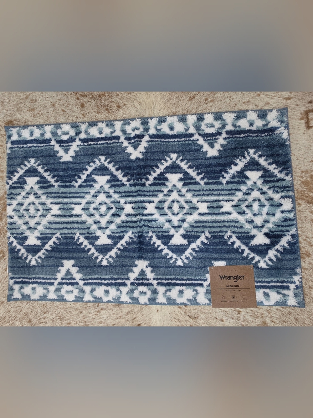 Wrangler Southwestern Geometric Blue and White Bath Rug & White